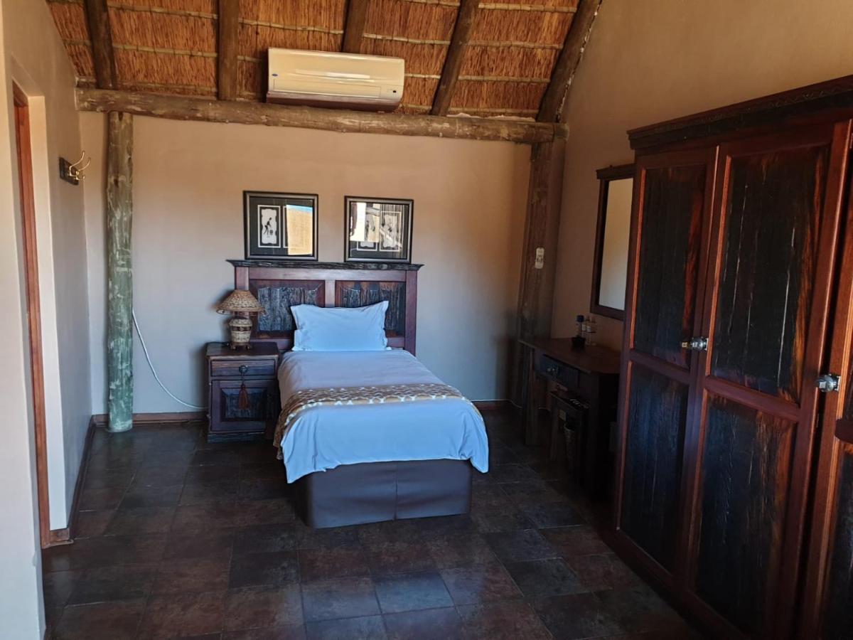 Wag n Bietjie Bush Lodge Heuningneskloof Exterior foto